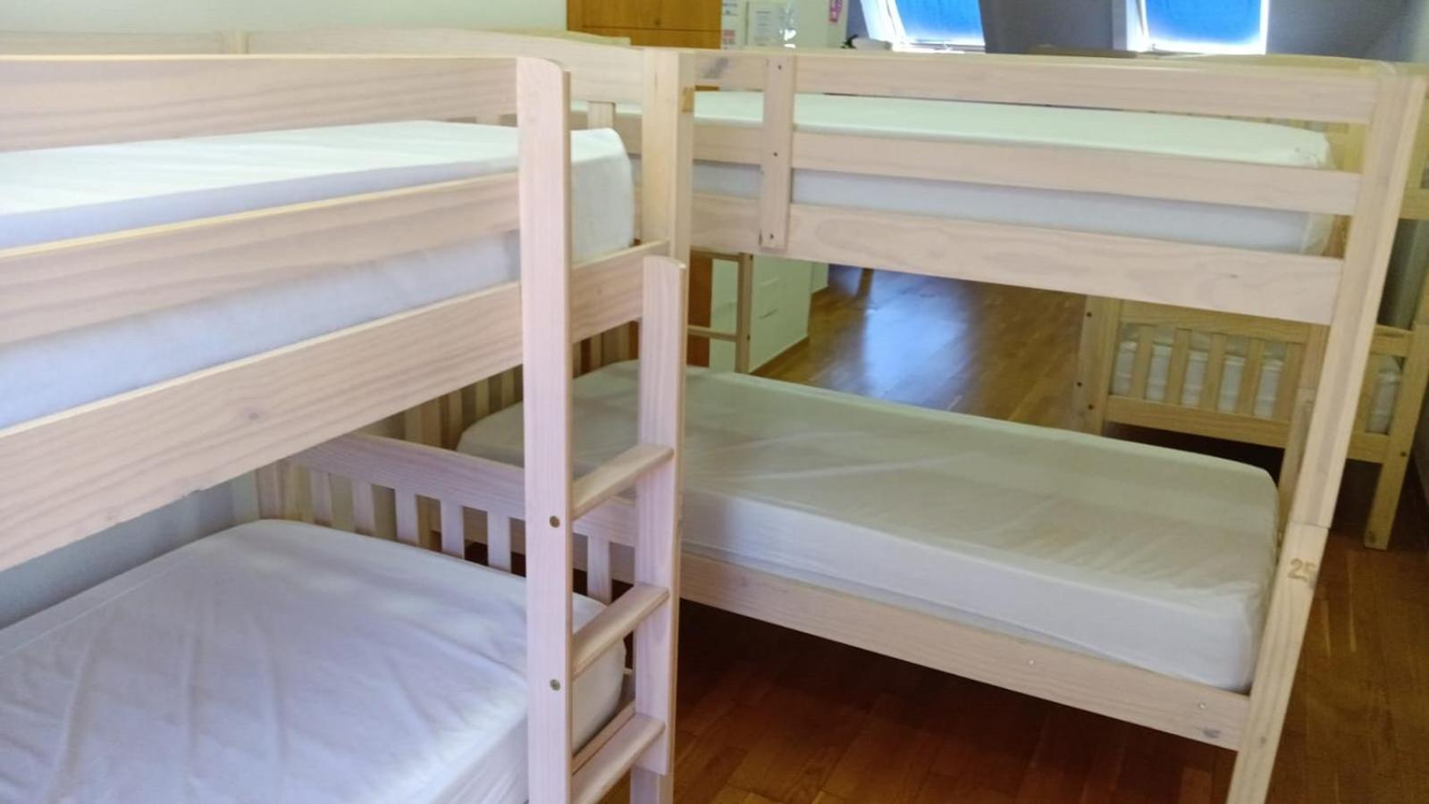 Albergue -Wifi- O Apartamento -No Wifi- Camino Santiago Porrino - En Pleno Centro - City Centre Buitenkant foto