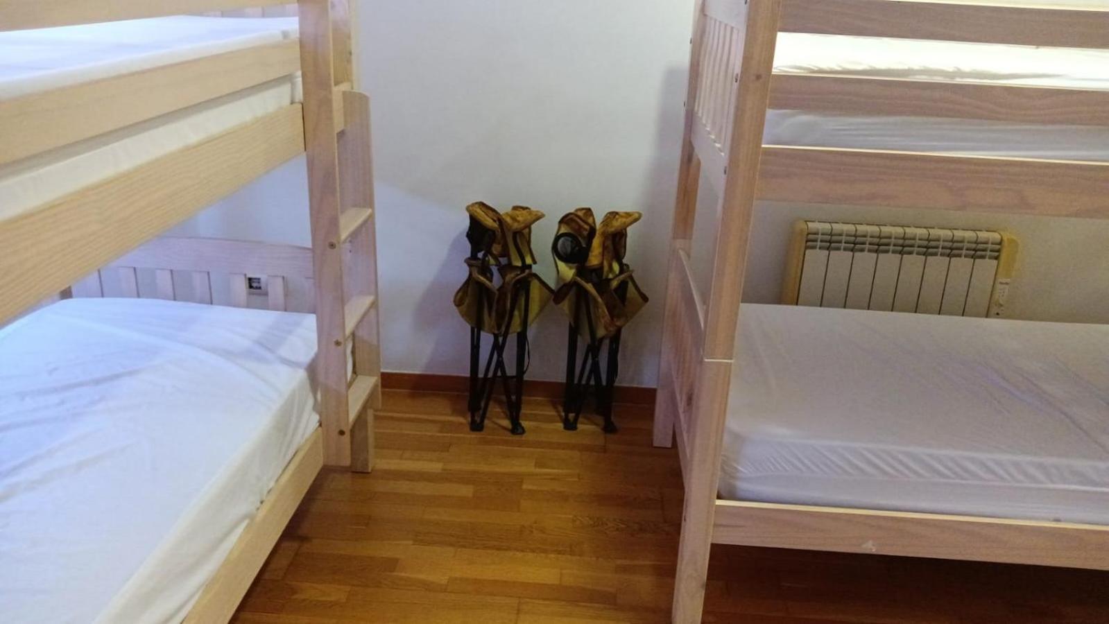 Albergue -Wifi- O Apartamento -No Wifi- Camino Santiago Porrino - En Pleno Centro - City Centre Buitenkant foto